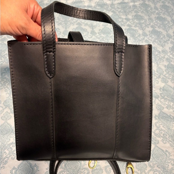 Portland leather LOLA CROSSBODY TOTE - Picture 4 of 9